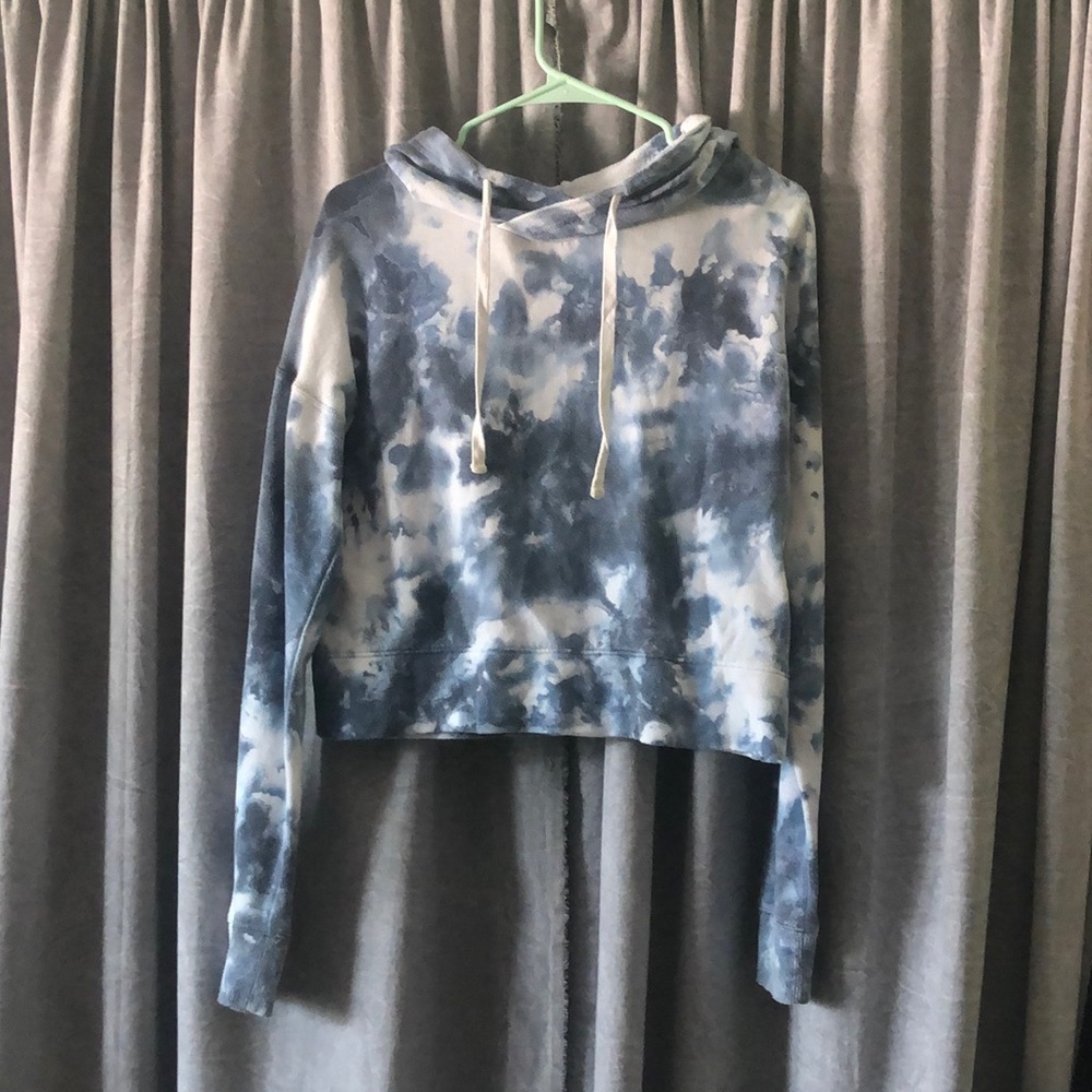 So The Lounge Life crop hoodie